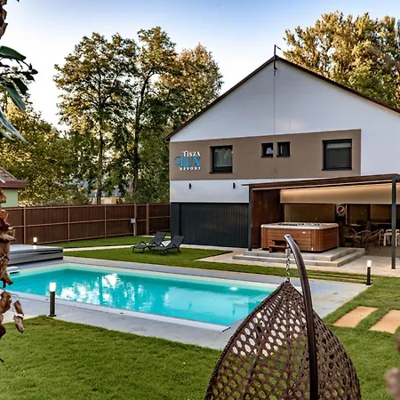 Tisza Lux Appartement